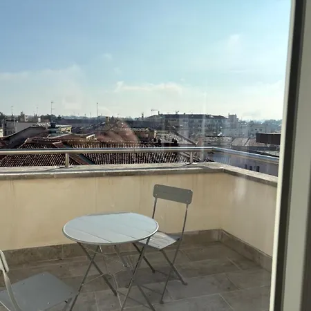 公寓 La Terrazza Sul Corso 特雷维索